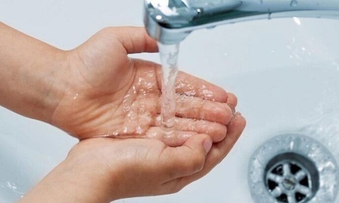 roku mazgāšana kā parazītu invāzijas novēršana